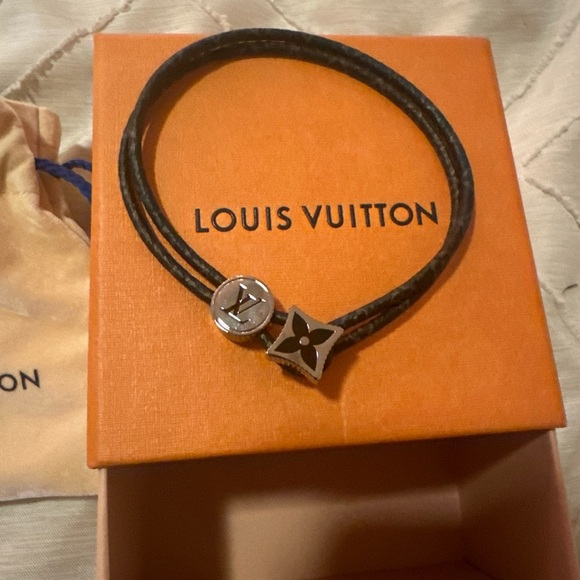 “Catch it Bracelet” Louis Vuitton - Picture 2 of 2